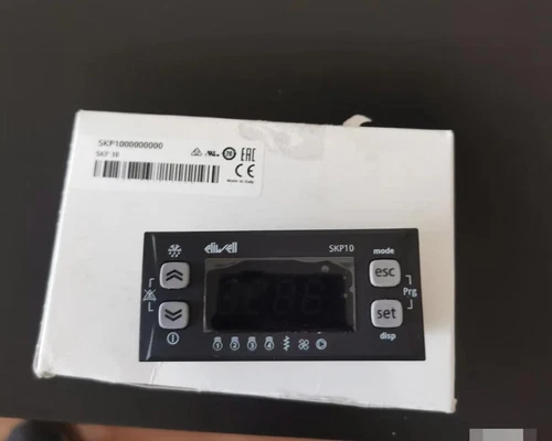 1pc NEW SKP10 SKP1000000000 thermostat By DHL or FedEx - Picture 1 of 2