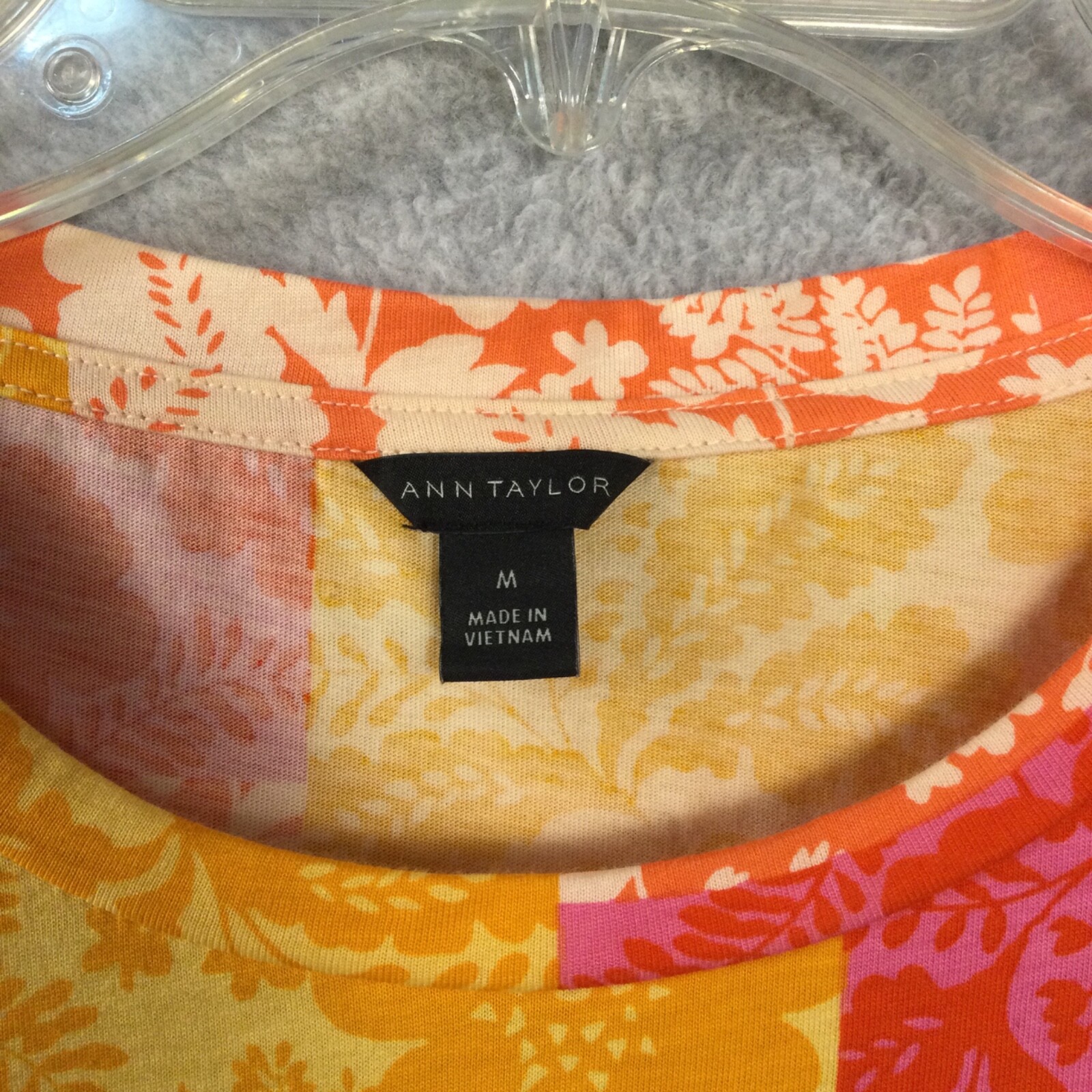 Ann Taylor Top Women's Medium Patchwork Floral Sh… - image 5