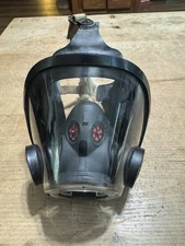 Scott AV-3000 HT Fire Fighter SCBA Mask SIZE: Medium 5-pt net CR