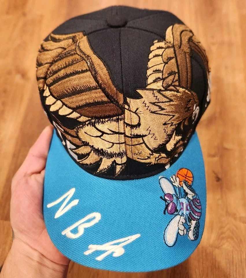 Charlotte Hornets NBA Edición Rara De Colección Años 90 Costom Snapback Sombrero Foto 3 de 4