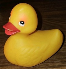 Vibtage Generic Rubber Duck Duckie 5 Inch Made In China