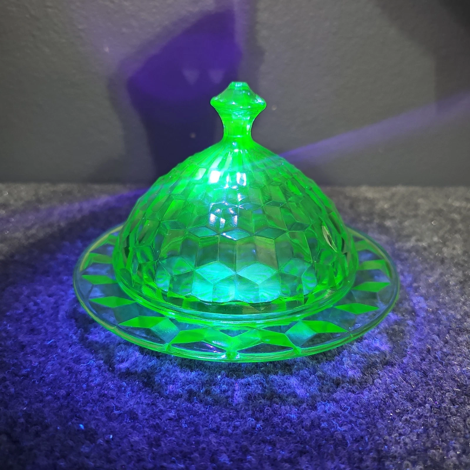 Uranium Glass Jeanette Green Cube 6.5" Domed Covered Butter Dish GLOWS Cubist