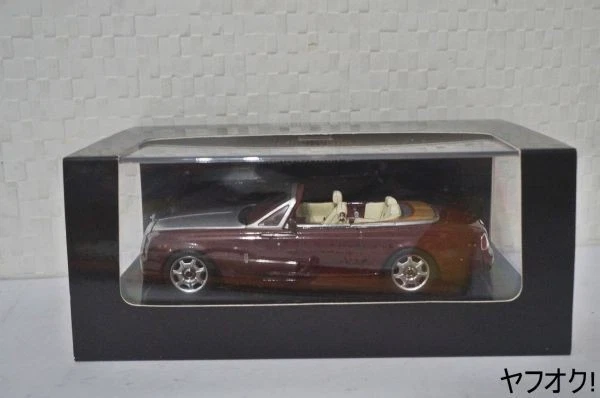 MINICHAMPS Minichamps Rolls Royce Phantom Drophead Coupe 1 43 Mini Car - Image 4 of 4