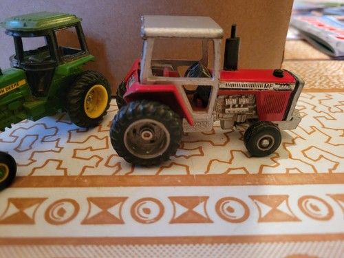 Vintage ERTL Diecast Tractor lot of 3 1/64 Massey Ferguson Ford John Deere rare - Picture 6 of 10