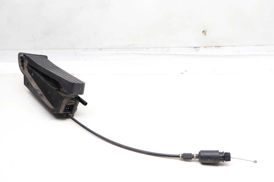 PORSCHE BOXSTER 986 1997-2002 - Pedal de gasolina / Módulo acelerador 99642302902 Foto 2 de 4