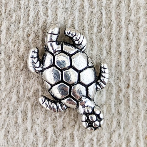 Sea Turtle Beads 10 Metal Silver Pewter Antiqued 9x7mm tiny jewelry DIY craft - Picture 4 of 6