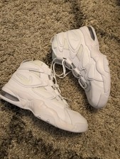 air max 2 uptempo 94 triple white