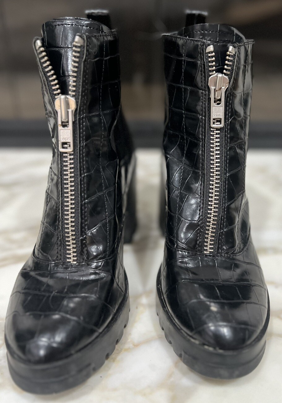 BP Marley Croc Embossed Front Zip Bootie Black Women's Size 8.5M