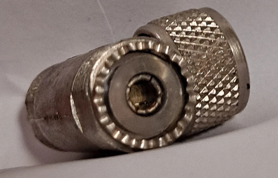 AMPHENOL M-358 RF TEE COAX  ADAPTER 3 WAY FEMALE TO MALE TO FEMALE CONNECTOR NOS - Image 4 of 4