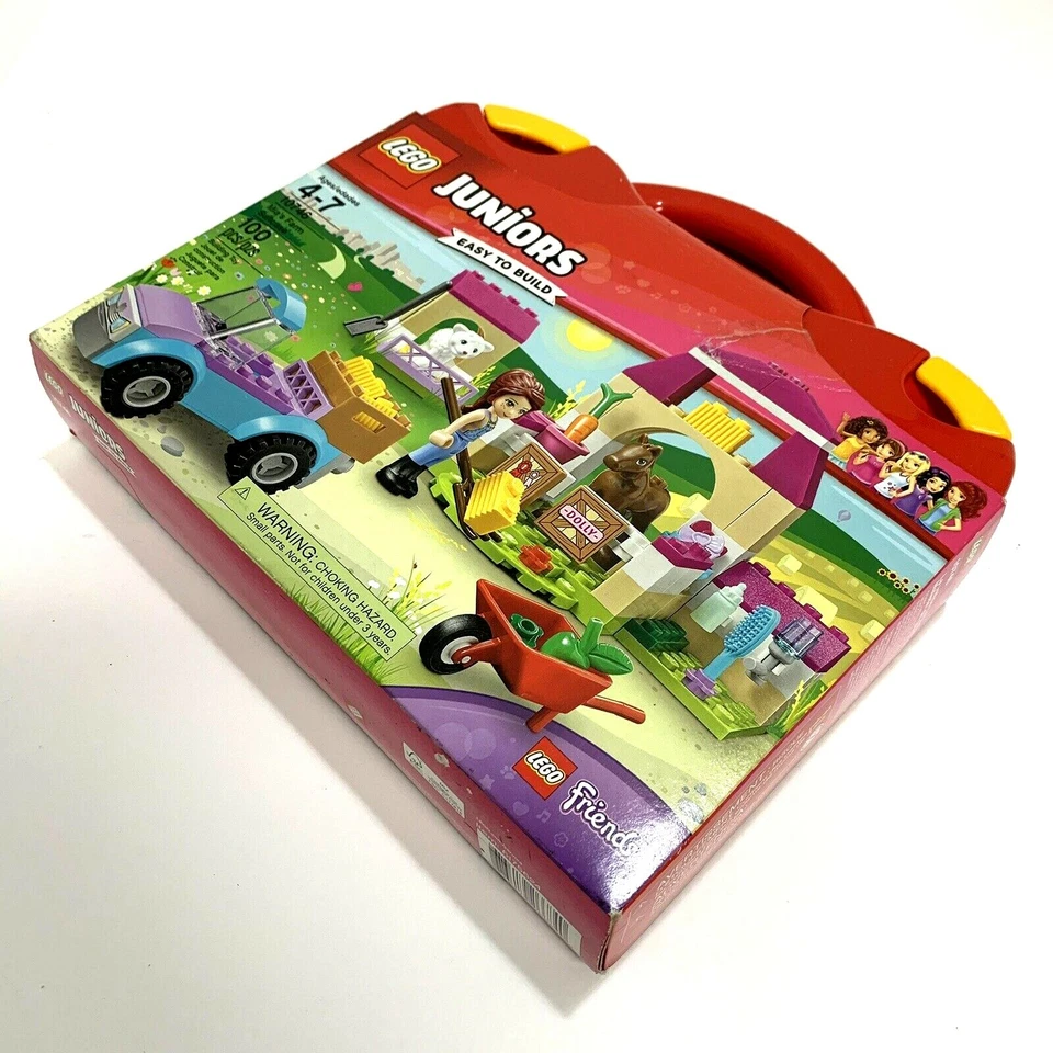 LEGO Juniors Mia's Farm Suitcase Building Toy 10746, 100 pcs NIB for 4-7 years - Image 4 of 4