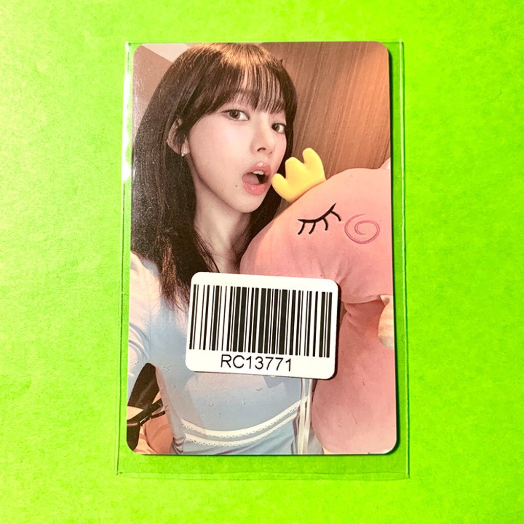 AESPA ARMAGEDDON POPUP MD POSTCARD HOLOGRAM PHOTOCARD FILE