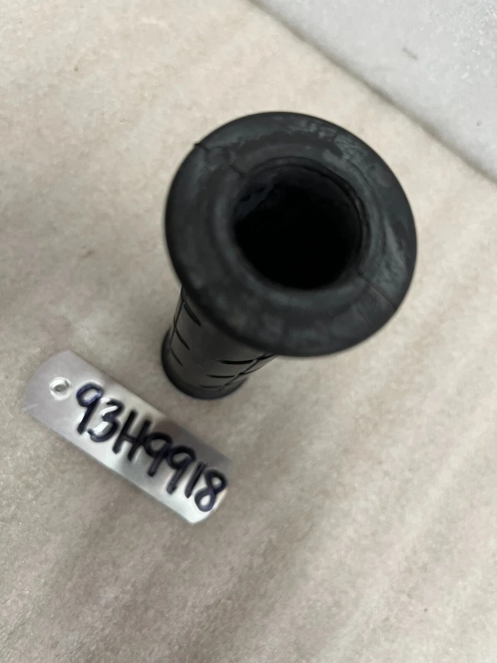 HONDA CBR 600 RR CBR 500 R 2018 EMPUÑADURA LH genuina OEM LOTE 93H9918 Foto 4 de 4