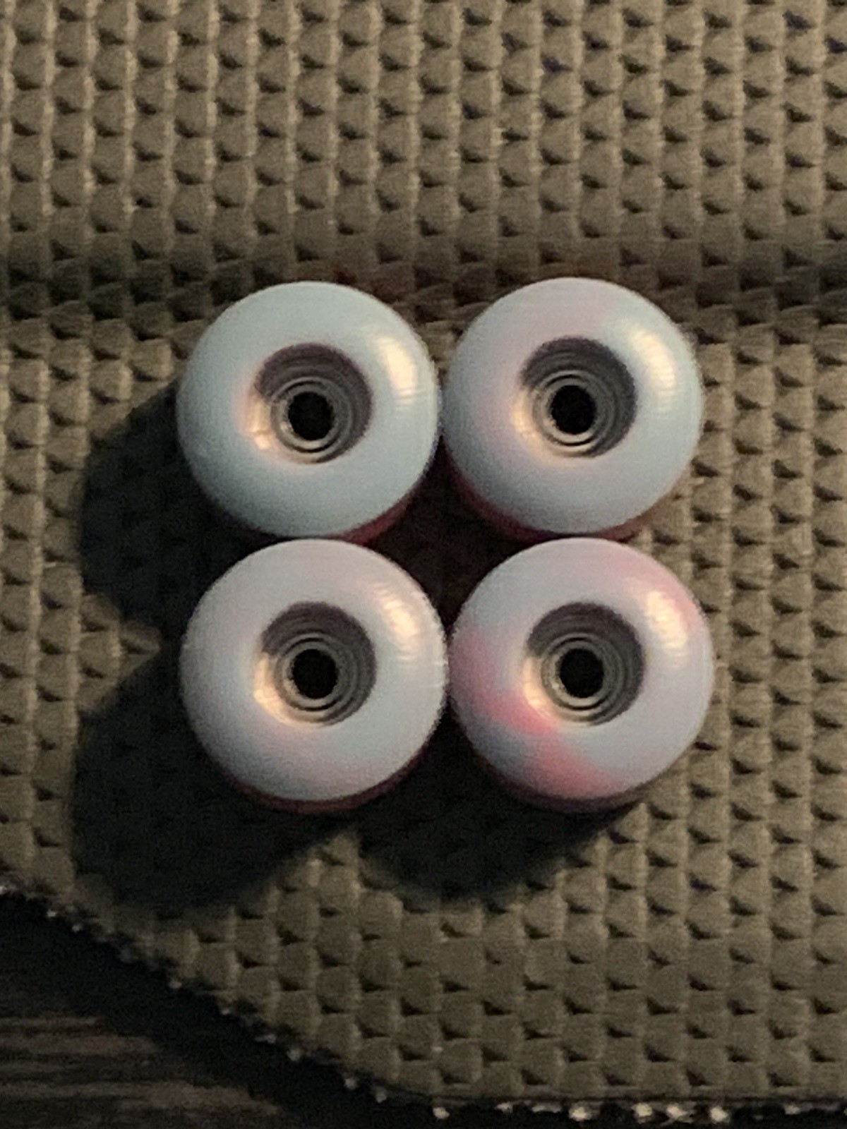 Lab Fingerboard Wheels Legacy-R “Aquaberries” Excellent Condition
