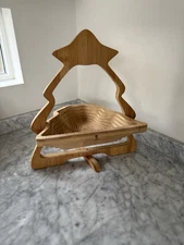 Bonnie and Pop Collapsible Wooden Christmas Tree Fruit Basket Trivet kitchen