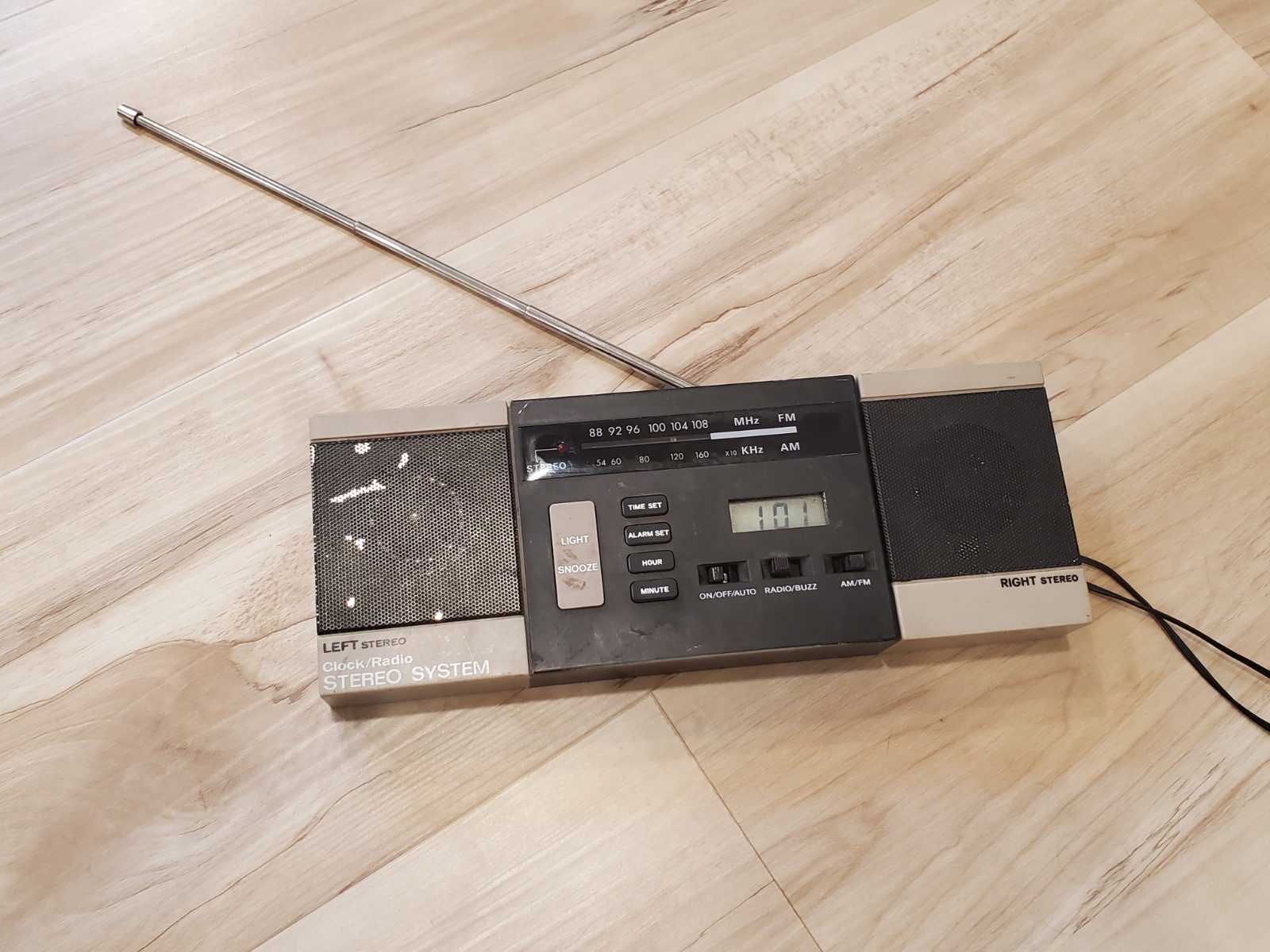 W/ 2 Speaker *read