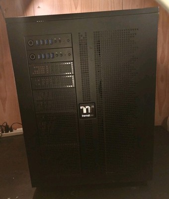 LOCAL PICK UP ONLY Core W200 Dual System Capable Computer Case CA-1F5-00F1WN-00