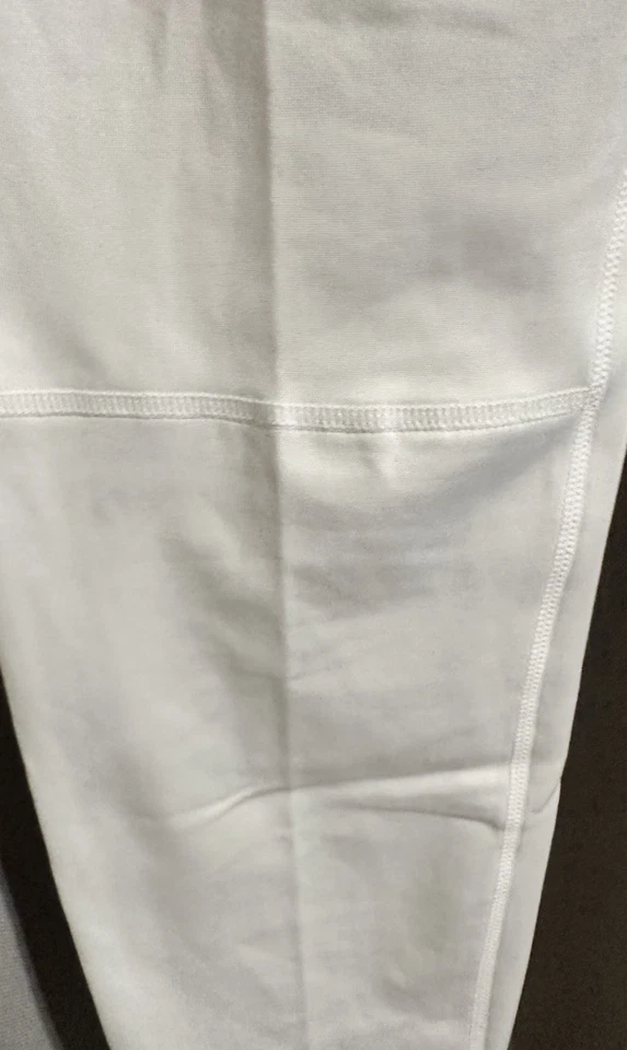 Reebok Men’s XL Compression Tights, Rash Guard, Moisture Wicking, White - Image 3 of 4