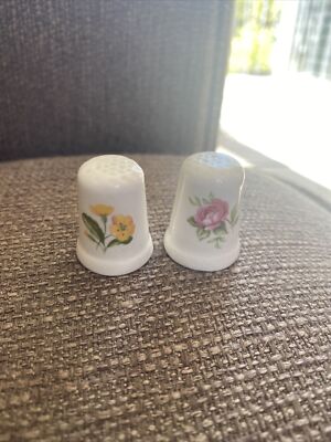 St George Wild Flowers FINE BONE CHINA Souvenir Fingerhut ×2
