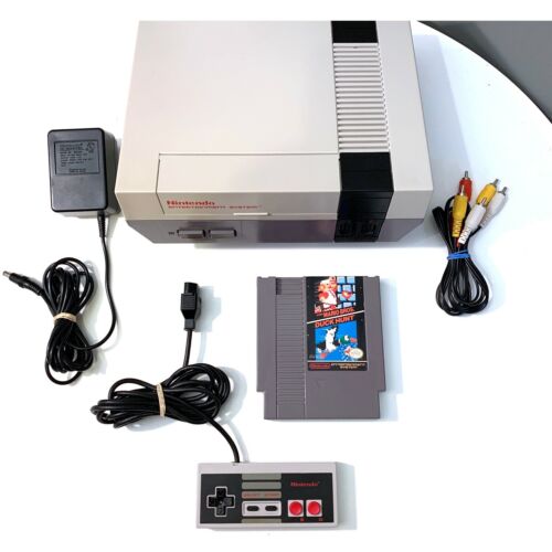 Consola Nintendo NES 1985 original + ¡Nuevo 72 pines auténtico y limpio! - Imagen 1 de 10