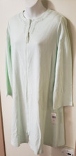 Miss Elaine Zip Front, light Weight Long Sleeve Robe New with tags size S