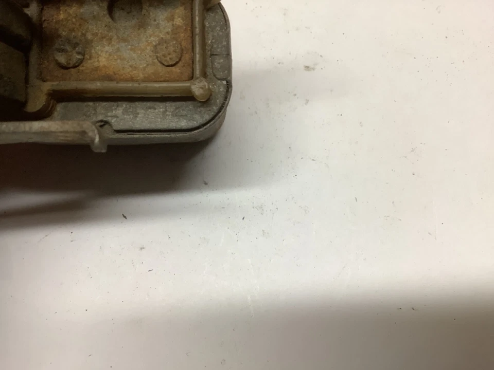 Relé de bocina 63 64 65 CORVETTE 12V Delco Remy 824 Nova Chevelle OEM probado 115824 Foto 3 de 4