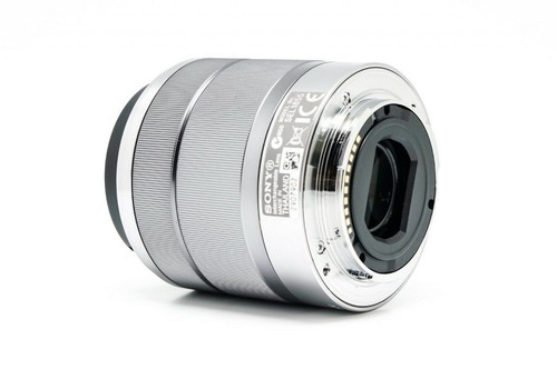 Sony SEL 18-55mm f/3.5-5.6 OSS Lens for E Mount Camera Body - Picture 54 of 63