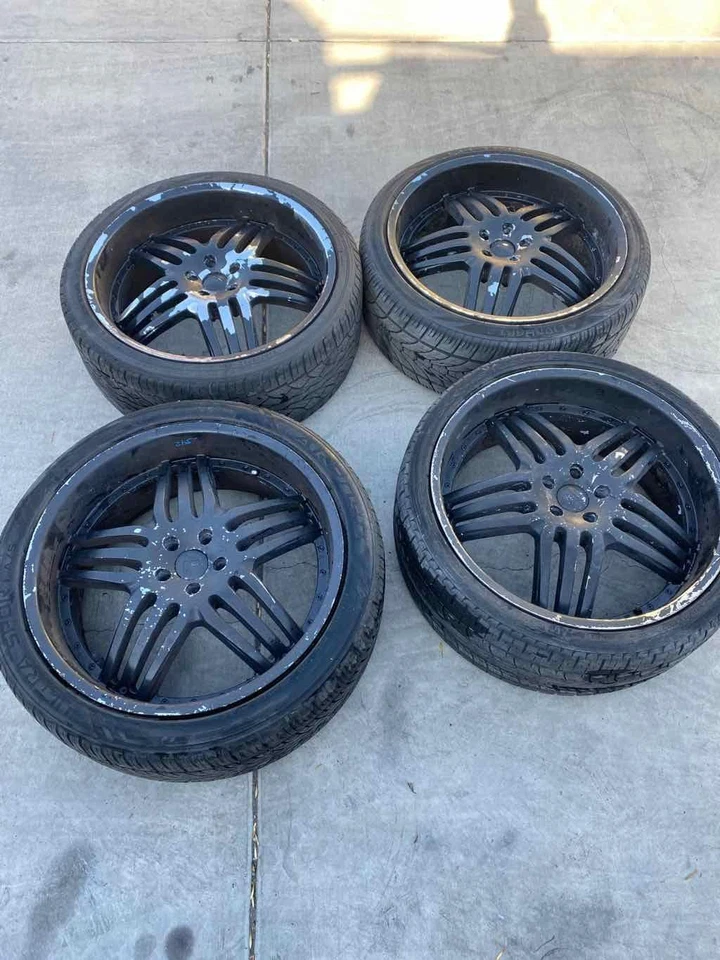 Dodge Charger 2006 conjunto de ruedas y neumáticos Lionhart 4 piezas 265/35ZR22 Foto 2 de 4