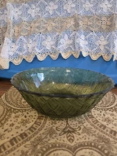Vtg Indiana Glass Weavetex Avocado Green Serving Bowl Large Salad 1950s MCM