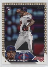 2023 Topps Complete Set Fanatics Exclusive Gold Star Ronny Henriquez #372 10ou