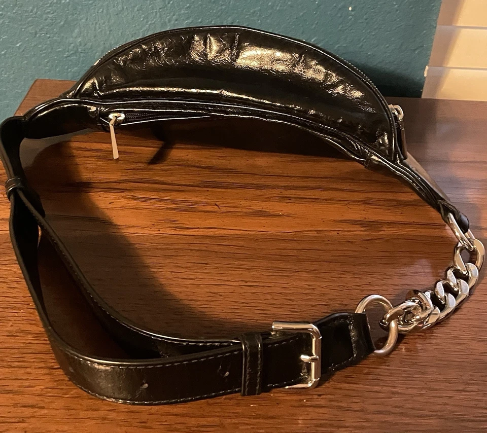 Bolso Cinturón MICHAEL KORS Estampado Medio PVC Con Borde de Cuero Negro/Plateado Foto 4 de 4