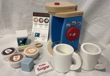 Melissa Doug Wooden Brew Serve 11 Pc Coffee Set- Complete