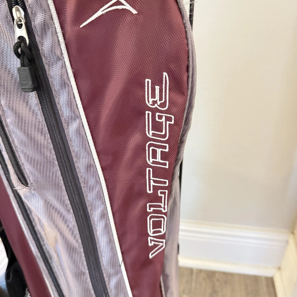 Acuity Voltage Golf Set Bag Driver 1 Woods 3 5 5i Irons 6-9 P Two Putters Extras - Image 2 of 4