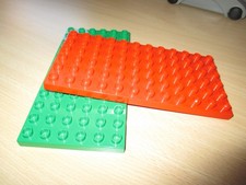 Lego Duplo Bauplatten Gr. 6 X 12, grün und rot, neuwertig