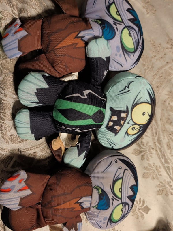 Set Of 3 Novelty Zombies 7.5” Plush Nanco