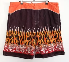 STIG Surf Gear Men’s Size M 32-34 Board Shorts Flame Print Orange Black Pockets