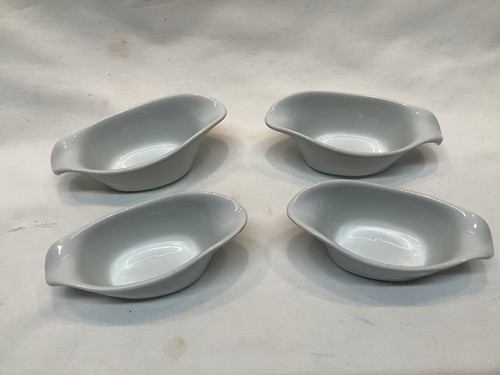 BNIB 4 INDIVIDUAL LAKELAND PORCELAIN SMALL SAUCE BOATS FR. DW. MW. SAFE