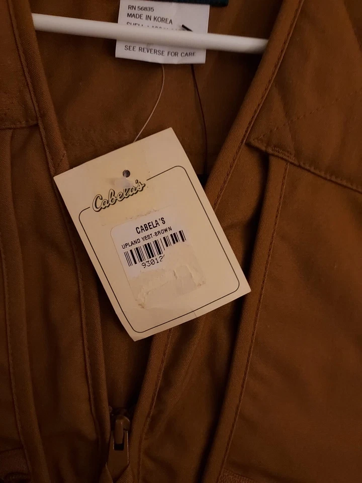 NEW Cabelas Vest Mens Small Utility Shooting Padded Canvas Brown Outdoor Pockets - Image 4 of 4