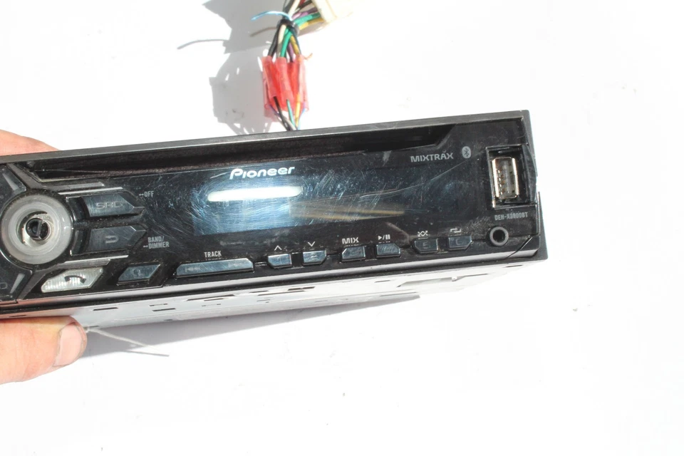 2005 SUBARU IMPREZA RS SEDAN PIONEER RADIO STEREO CD PLAYER M2141 - Image 3 of 4