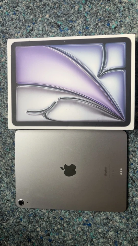 Apple iPad Air (6th generation) · 256GB · Wi-Fi, Foto 4 von 5