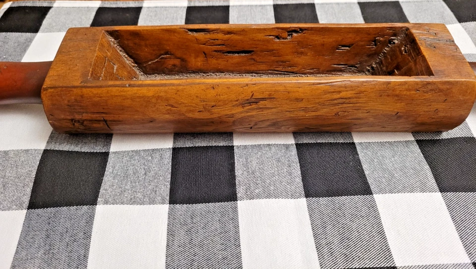 Treenware Rolling Pin Planter 22" Long 4" wide Salem Collection Reproduction EUC - Image 2 of 4