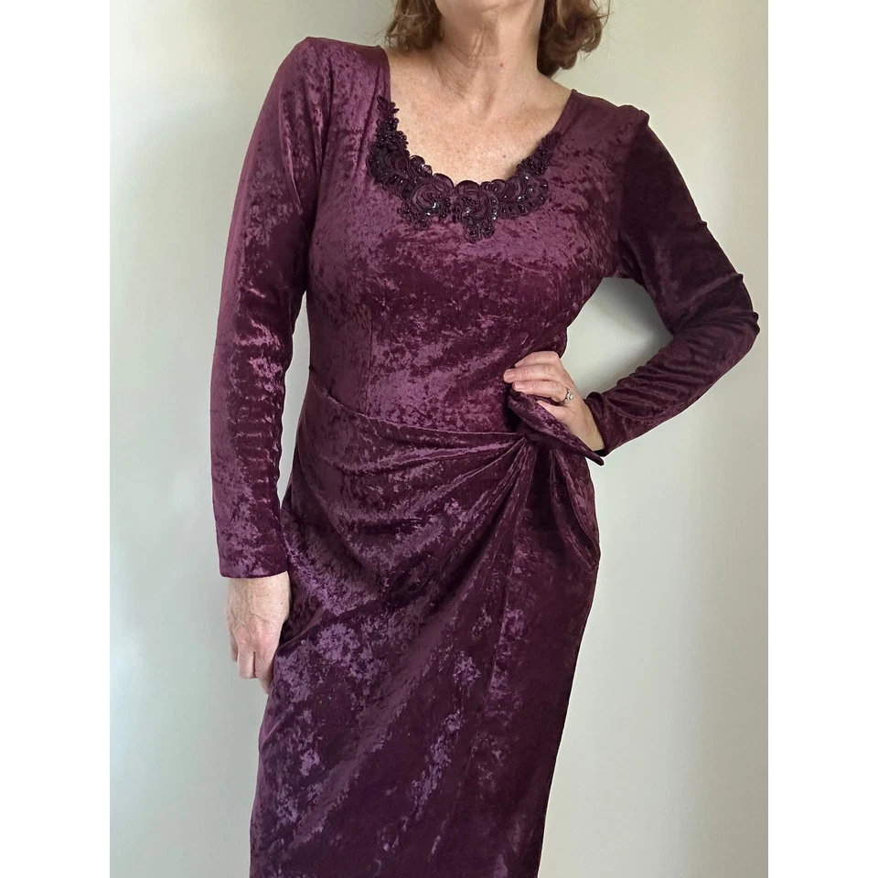 Vestido midi gótico terciopelo vintage años 90 talla M granate oscuro romántico bruja Foto 4 de 4