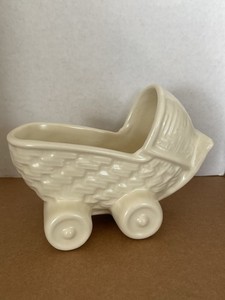 Haeger Off White ceramic baby carriage planter 6" long 4 1/2" tall