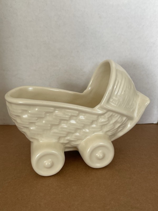 Haeger Off White ceramic baby carriage planter 6" long 4 1/2" tall
