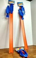 Hot Wheels Mattel 2 Sets of Loops Builders & 1 Launch & Free Gift NIP 