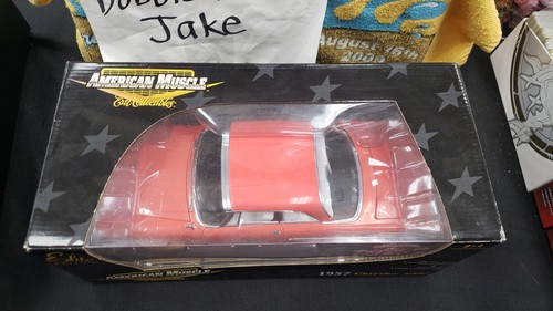 NIB 2006 1957 CHRYSLER 300C 1/18 REPLICA DIECAST ERTL AMERICAN MUSCLE ELITE RED - Picture 3 of 7