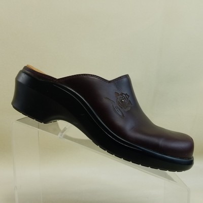 ariat women's mules and clogs