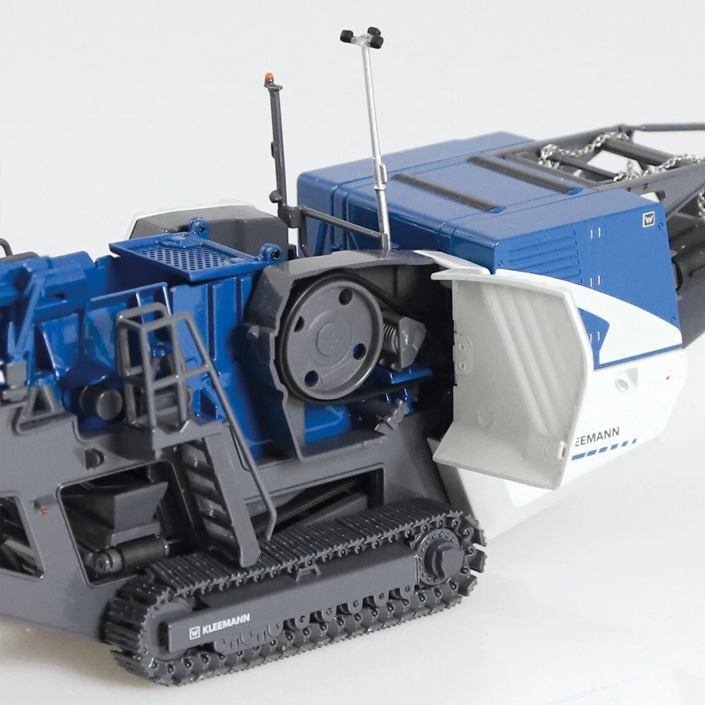 Kleemann Mobicat MC 110i EVO2 Mobile Jaw Crusher NZG 1:50