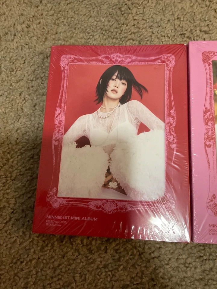  I-DLE MINNIE: "HER" - THE DEBUT EP - 2CD SET - SEALED - US SELLER!! Foto 2 de 4