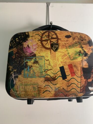 Heys USA Luggage Milano Hard Side Beauty Case, Multi-Colored, One Size.