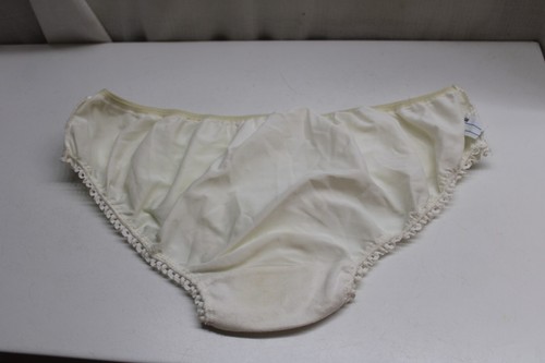 Vint. Shadowline Babydoll Sissy Frilly White Nylon Lace Ruffle Princess PantiesM - Picture 8 of 8